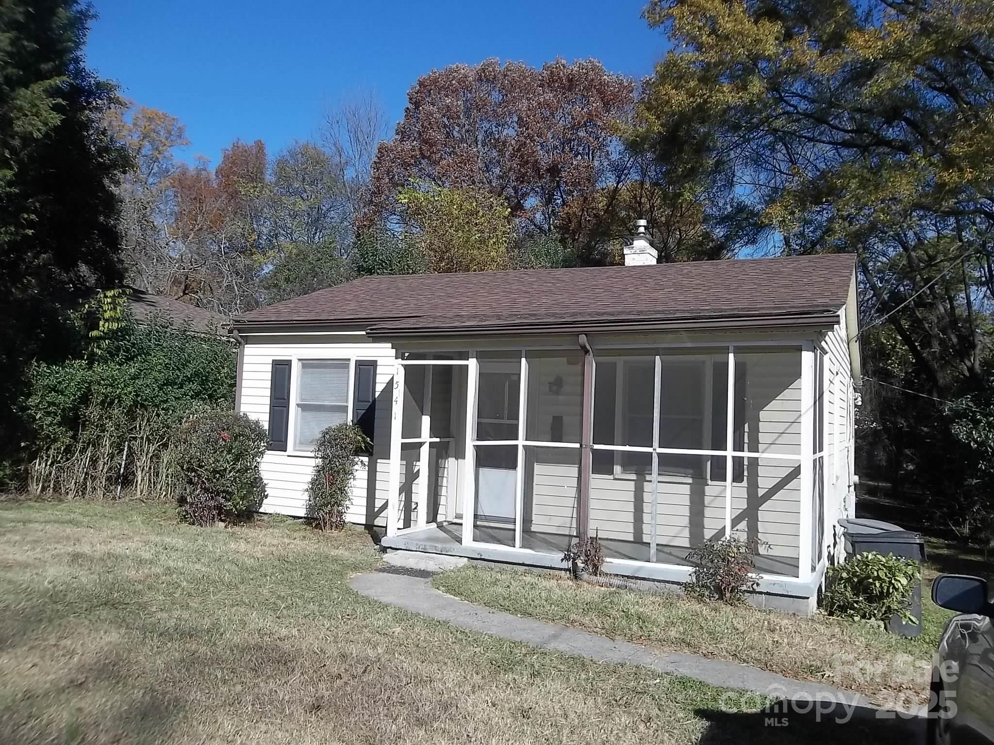 1541 Newcastle Street Charlotte NC 28216