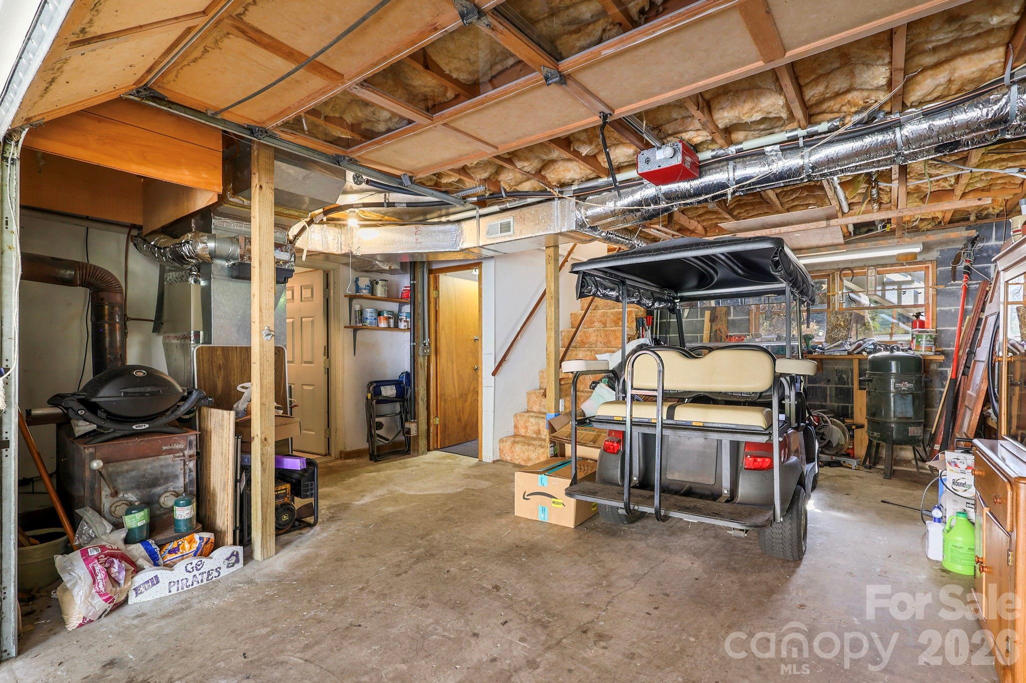 228 Snowshoe Loop Newland NC 28657