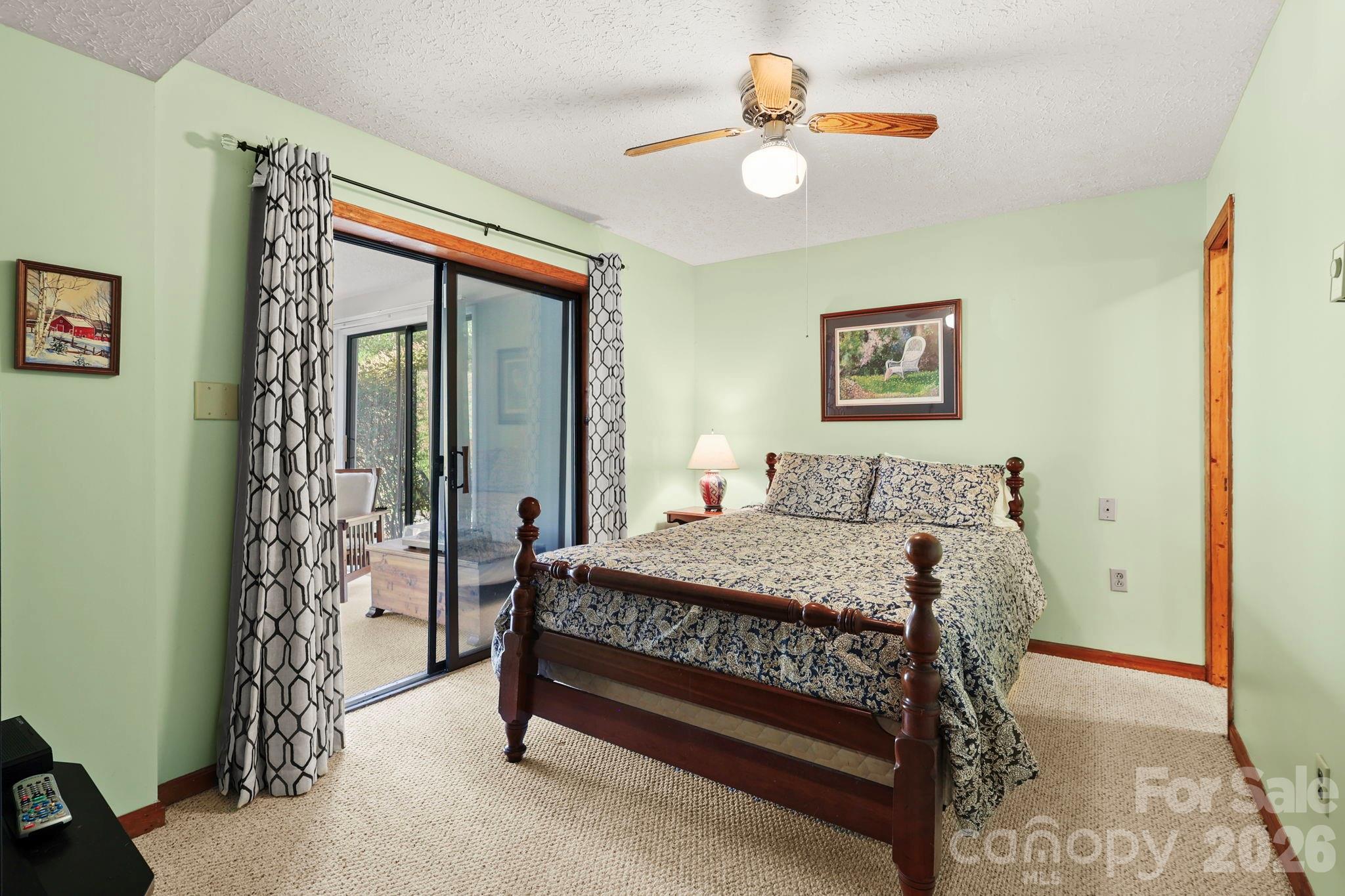 228 Snowshoe Loop Newland NC 28657