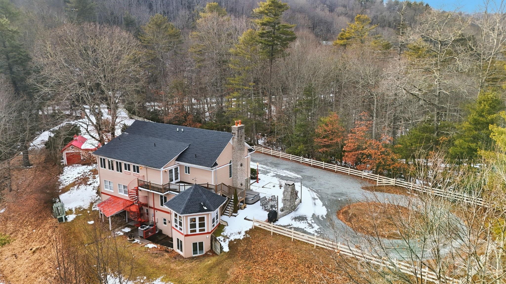 1644 Broadstone Road Banner Elk NC 28604