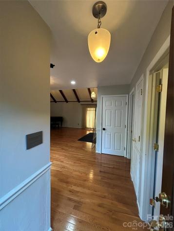 512 Forest Lane Yadkinville NC 27055