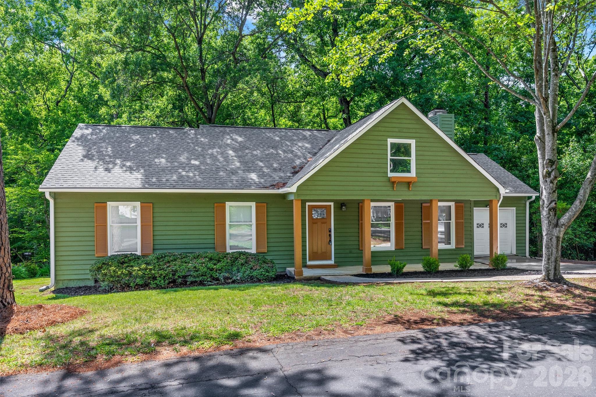 5043 Suwarrow Circle Tega Cay SC 29708