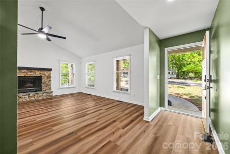 5043 Suwarrow Circle Tega Cay SC 29708