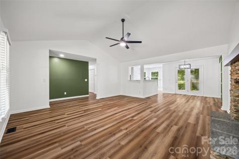 5043 Suwarrow Circle Tega Cay SC 29708