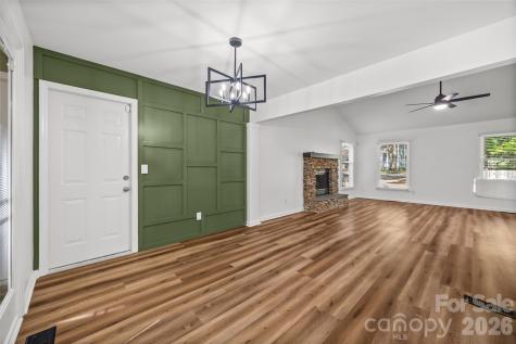 5043 Suwarrow Circle Tega Cay SC 29708