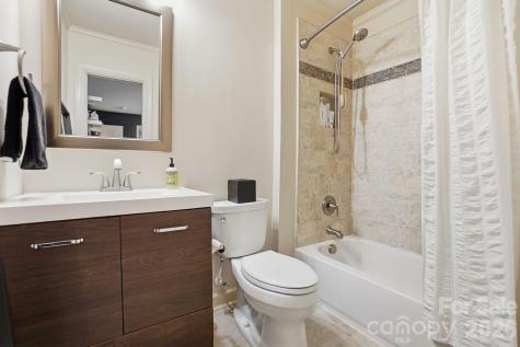 11719 Easthampton Circle Charlotte NC 28277