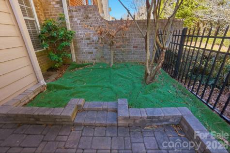 11719 Easthampton Circle Charlotte NC 28277