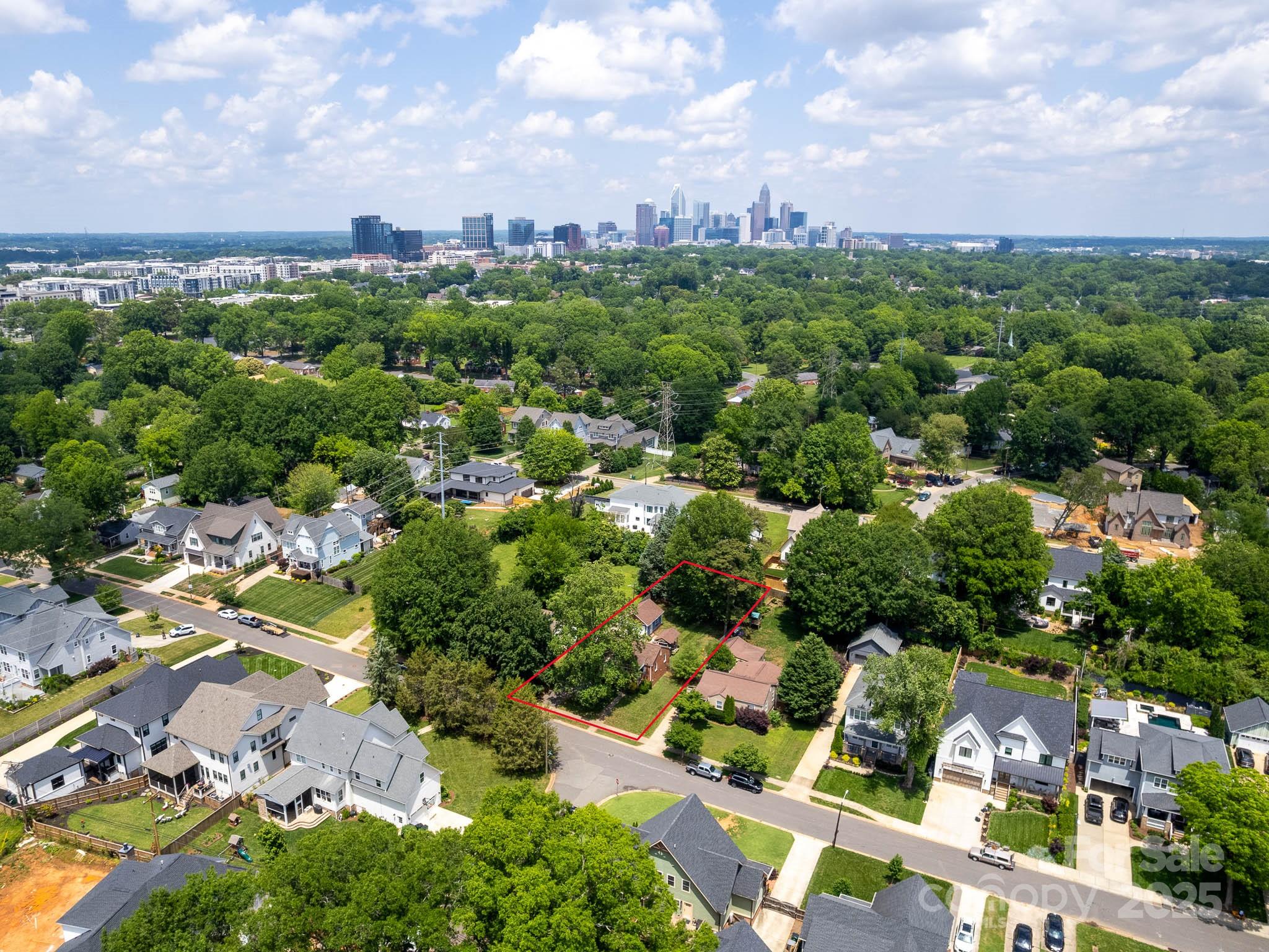 557 Melbourne Court Charlotte NC 28209