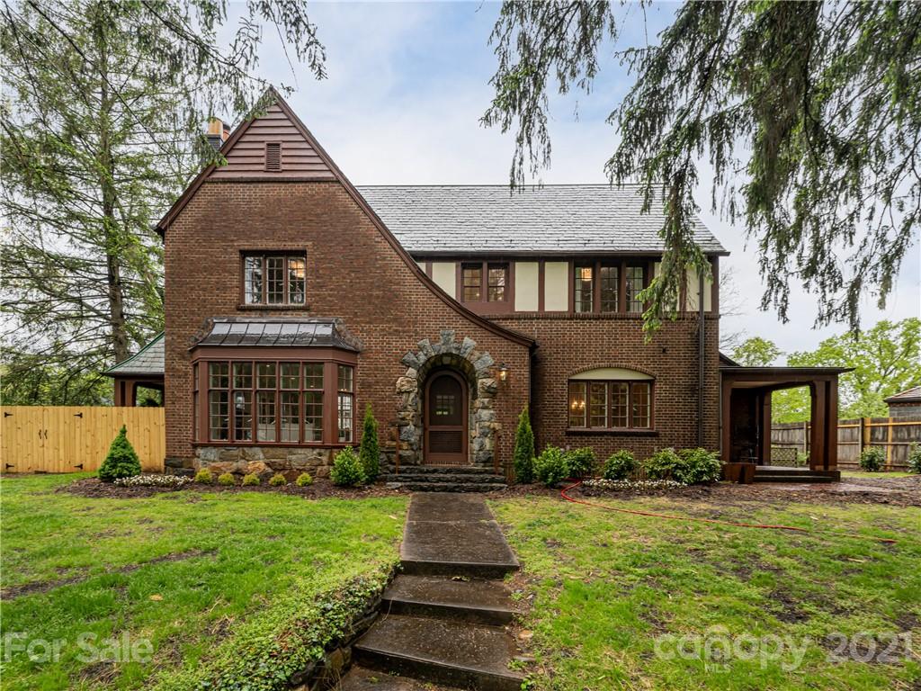 12 Kimberly Avenue Asheville NC 28804