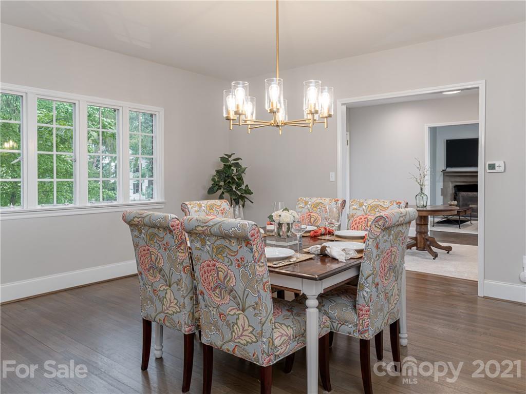 12 Kimberly Avenue Asheville NC 28804