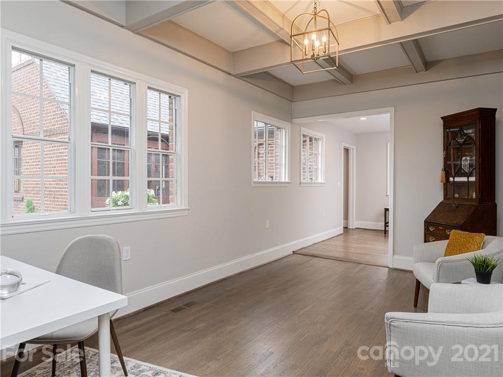 12 Kimberly Avenue Asheville NC 28804