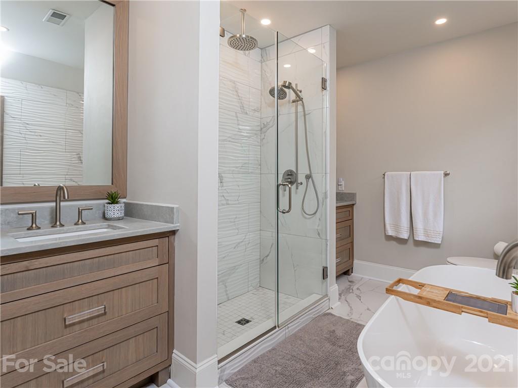 12 Kimberly Avenue Asheville NC 28804