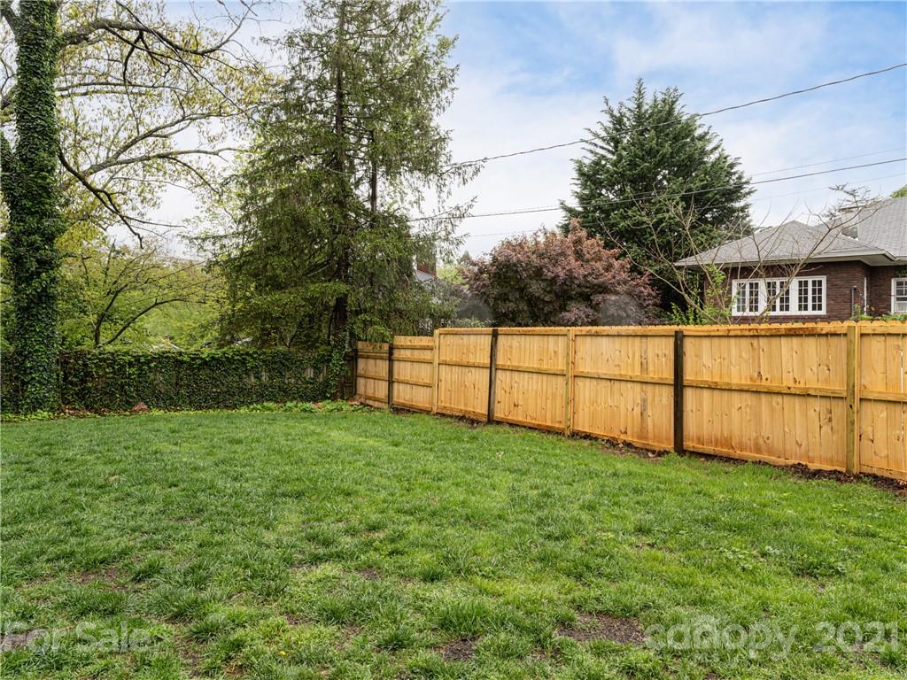 12 Kimberly Avenue Asheville NC 28804