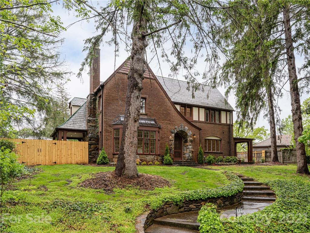 12 Kimberly Avenue Asheville NC 28804