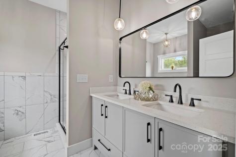 117 Scott Meadows Drive Asheville NC 28806