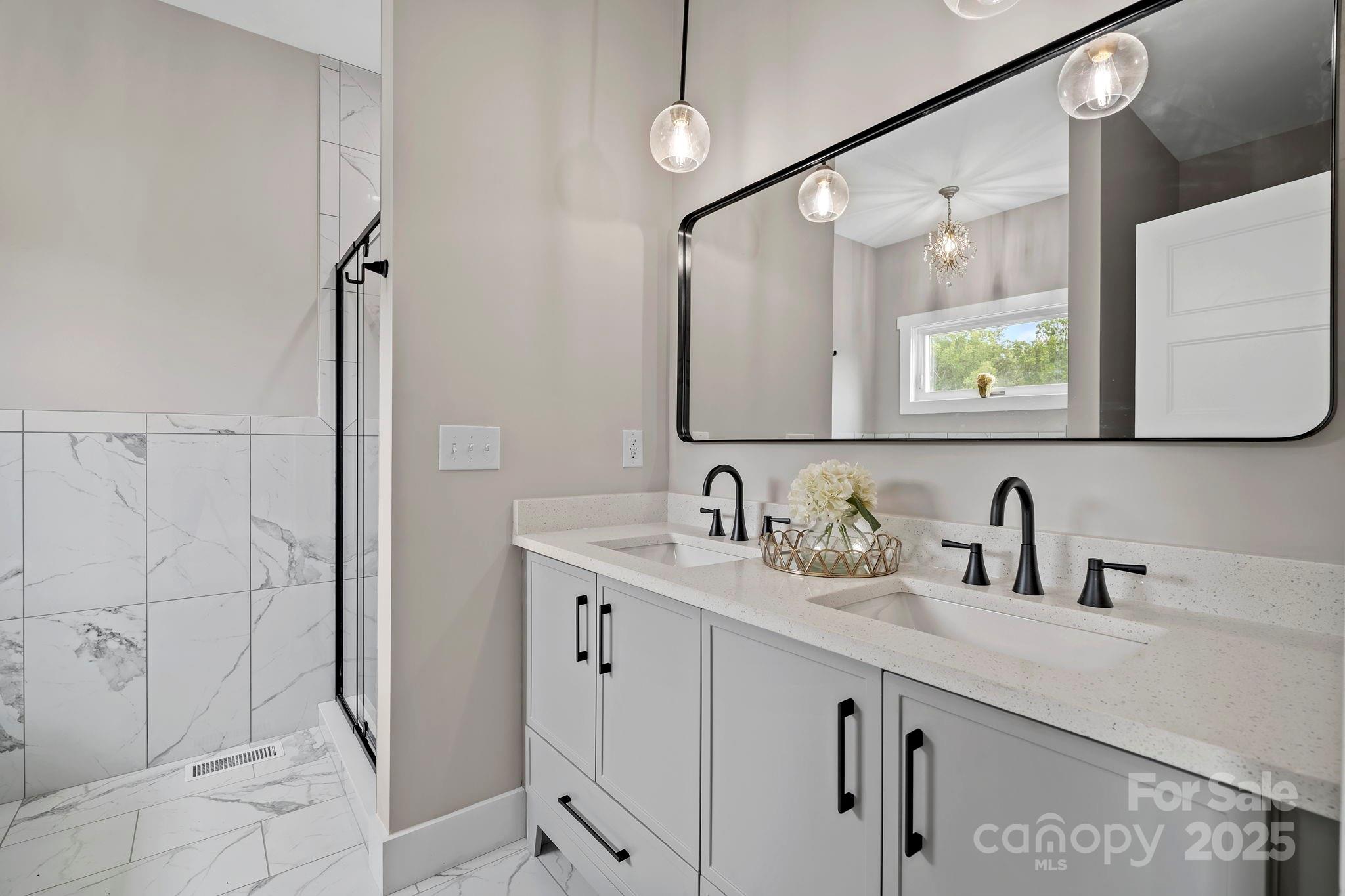 117 Scott Meadows Drive Asheville NC 28806