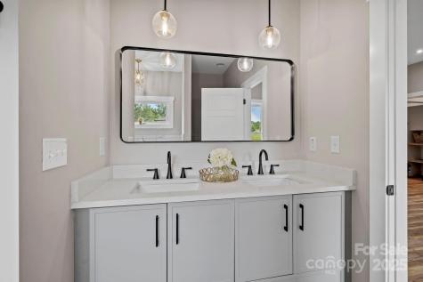 117 Scott Meadows Drive Asheville NC 28806