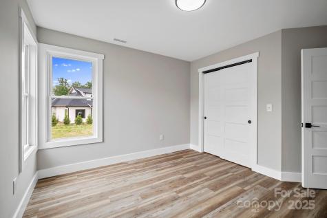 117 Scott Meadows Drive Asheville NC 28806