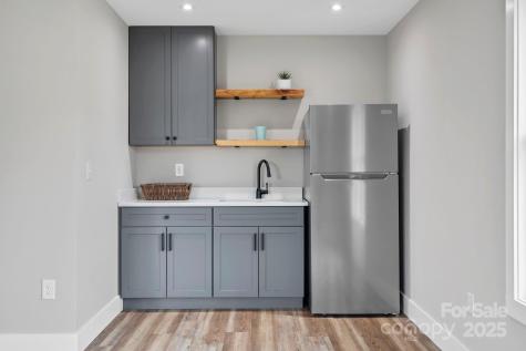 117 Scott Meadows Drive Asheville NC 28806