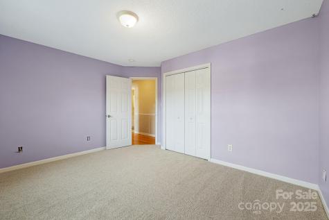 207 Christina Court Asheville NC 28806