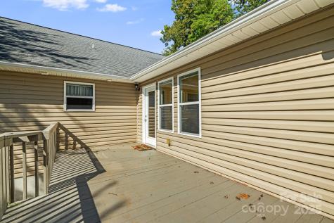 207 Christina Court Asheville NC 28806