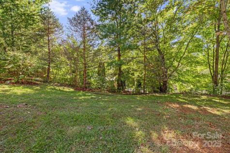207 Christina Court Asheville NC 28806
