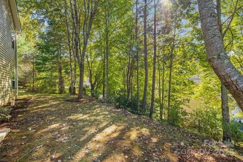 207 Christina Court Asheville NC 28806