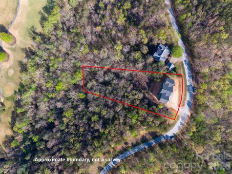 788 E Deep Gap Farm Road Mill Spring NC 28756