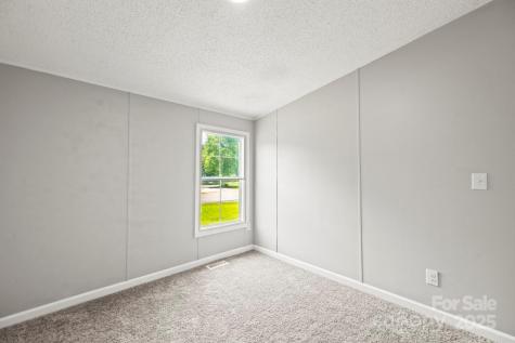 1133 Lynn Lane Catawba NC 28609