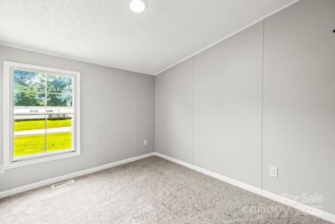 1133 Lynn Lane Catawba NC 28609