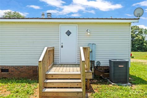 1133 Lynn Lane Catawba NC 28609