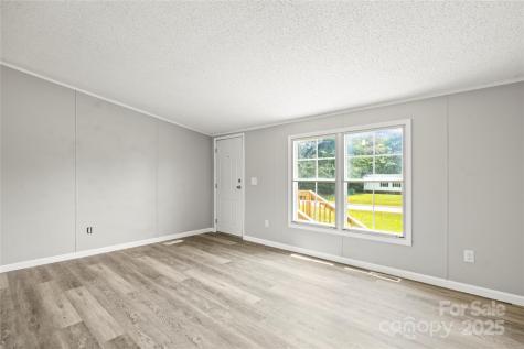 1133 Lynn Lane Catawba NC 28609