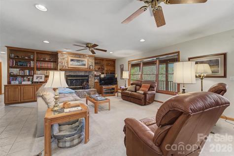 750 Double Springs Drive Almond NC 28702