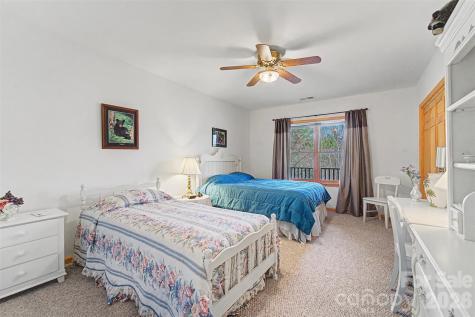750 Double Springs Drive Almond NC 28702