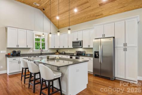 318 Cider Hill Lane Hendersonville NC 28792