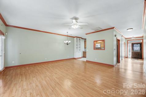 411 Northbridge Drive High Point NC 27265