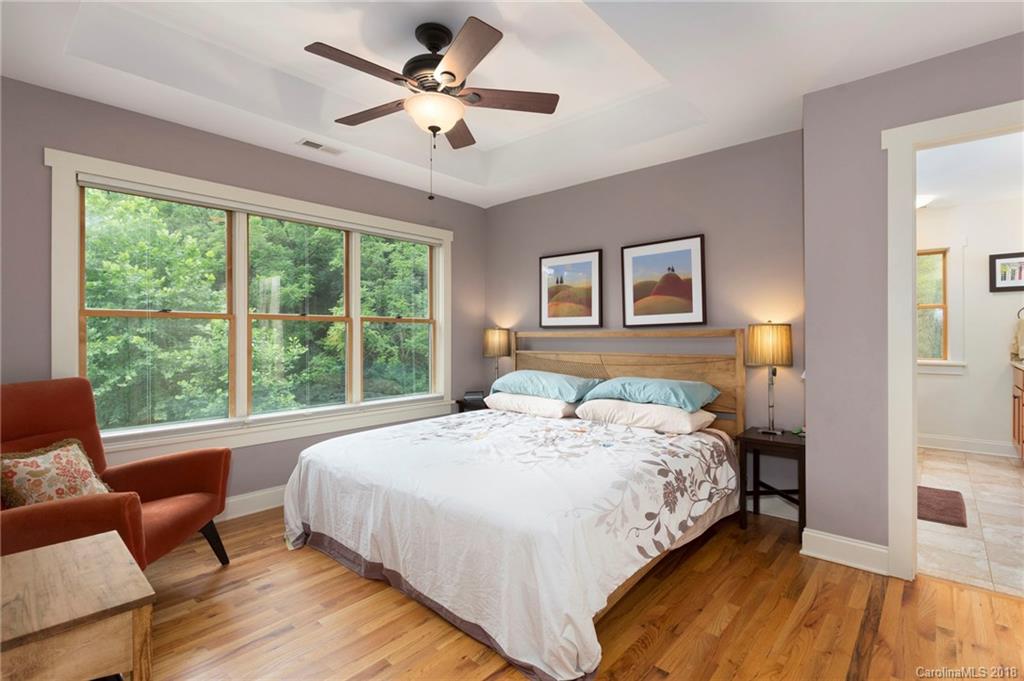 113 Estes Court Asheville NC 28806