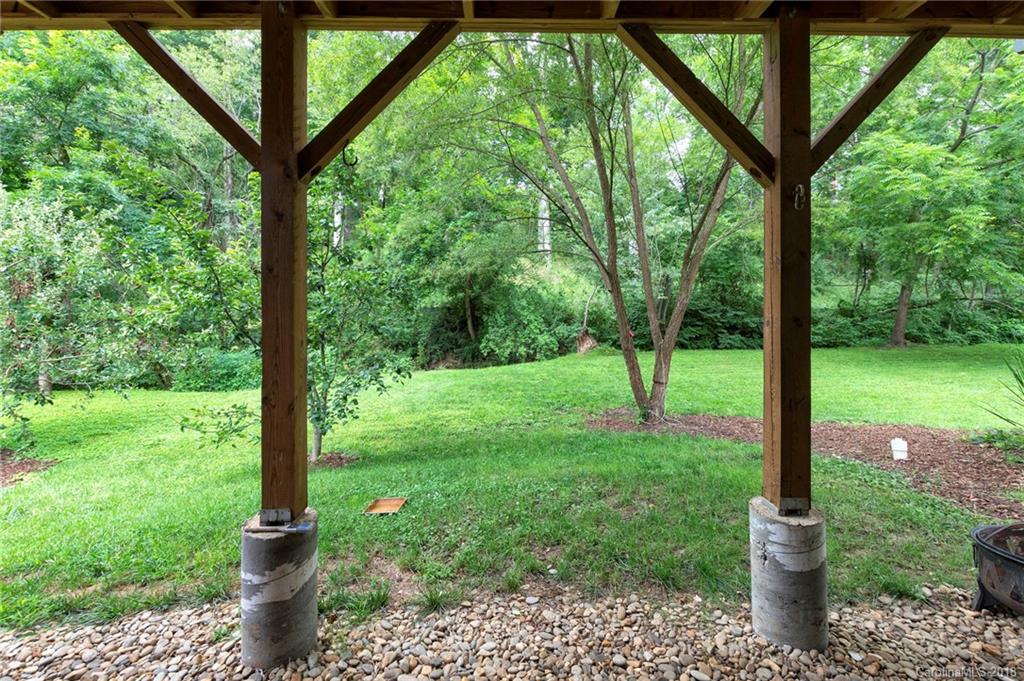 113 Estes Court Asheville NC 28806