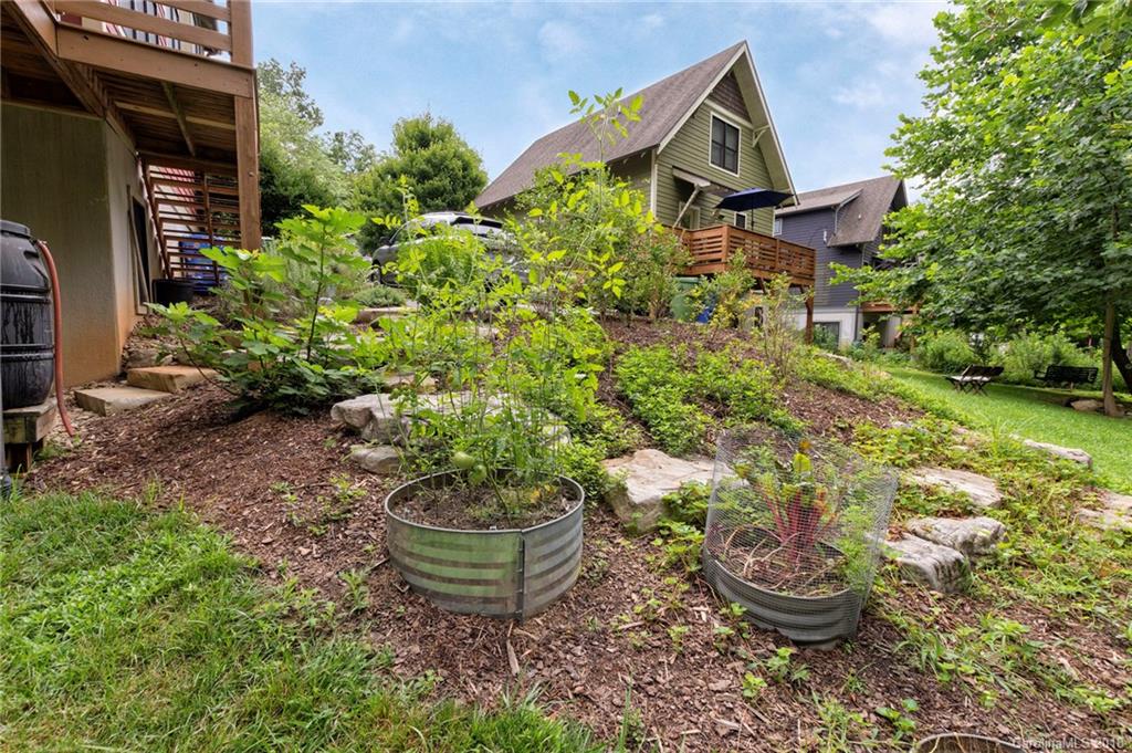 113 Estes Court Asheville NC 28806