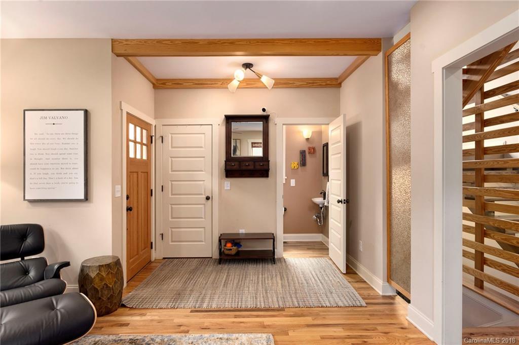 113 Estes Court Asheville NC 28806