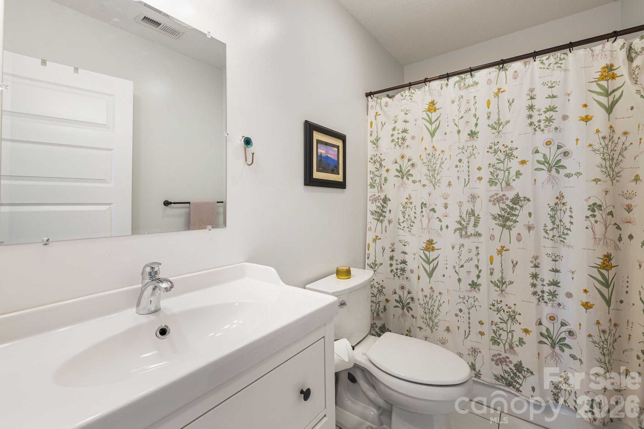 17 Ora Street Asheville NC 28801
