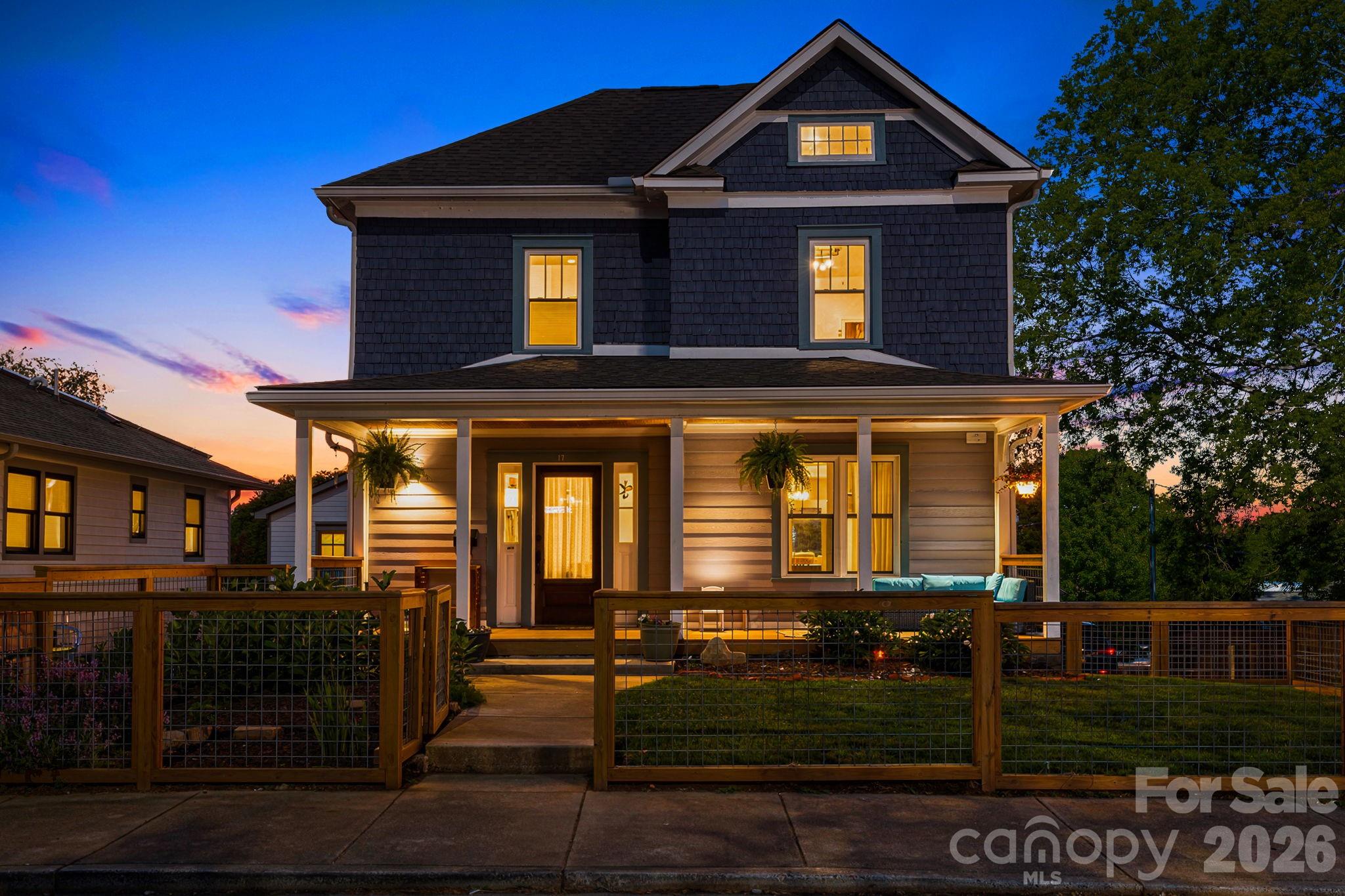 17 Ora Street Asheville NC 28801