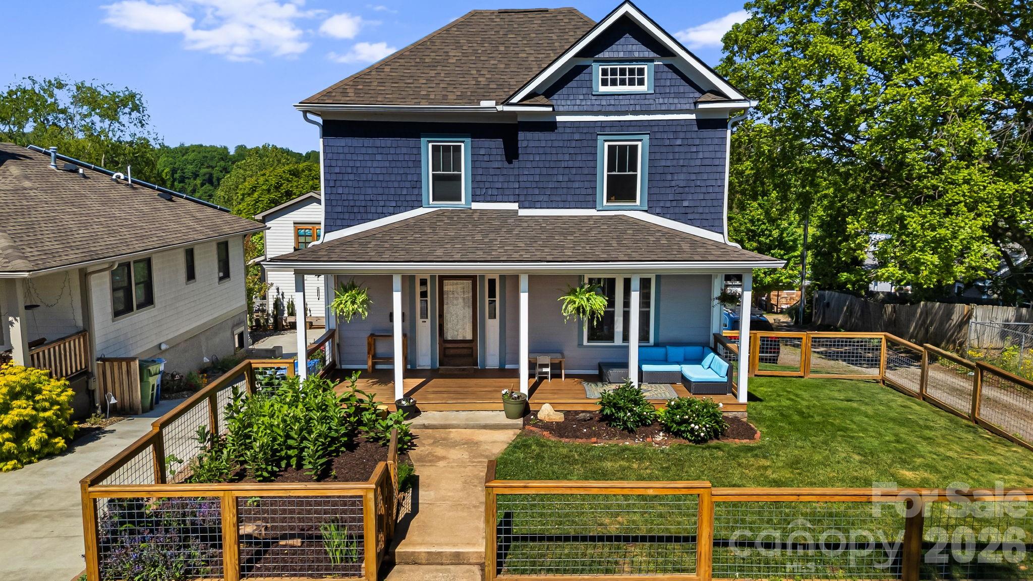 17 Ora Street Asheville NC 28801
