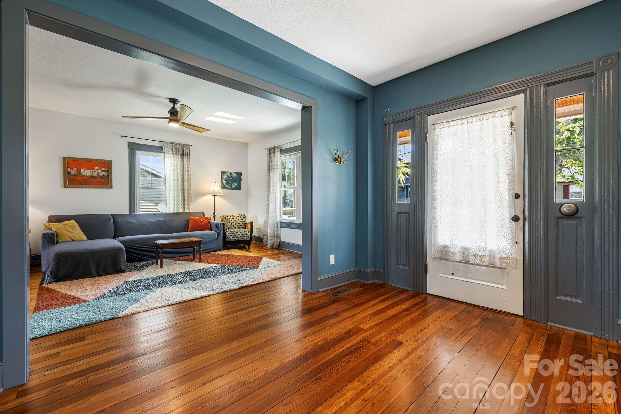 17 Ora Street Asheville NC 28801