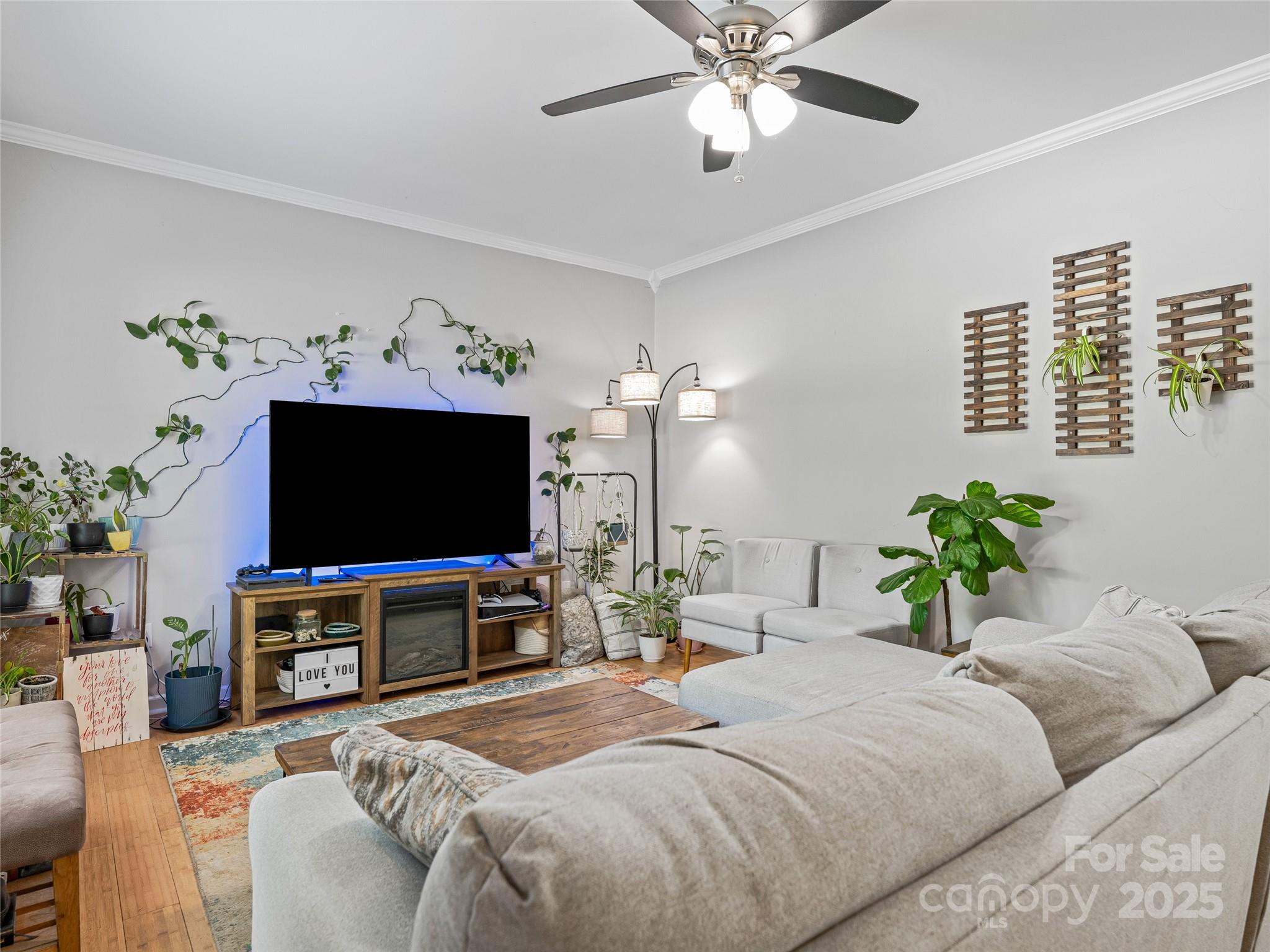 404 Villas Court Asheville NC 28806