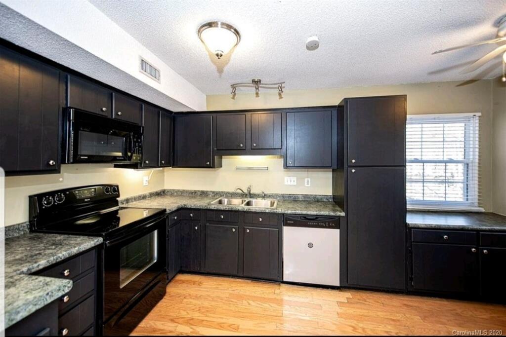 7624 Zermatt Lane Charlotte NC 28226