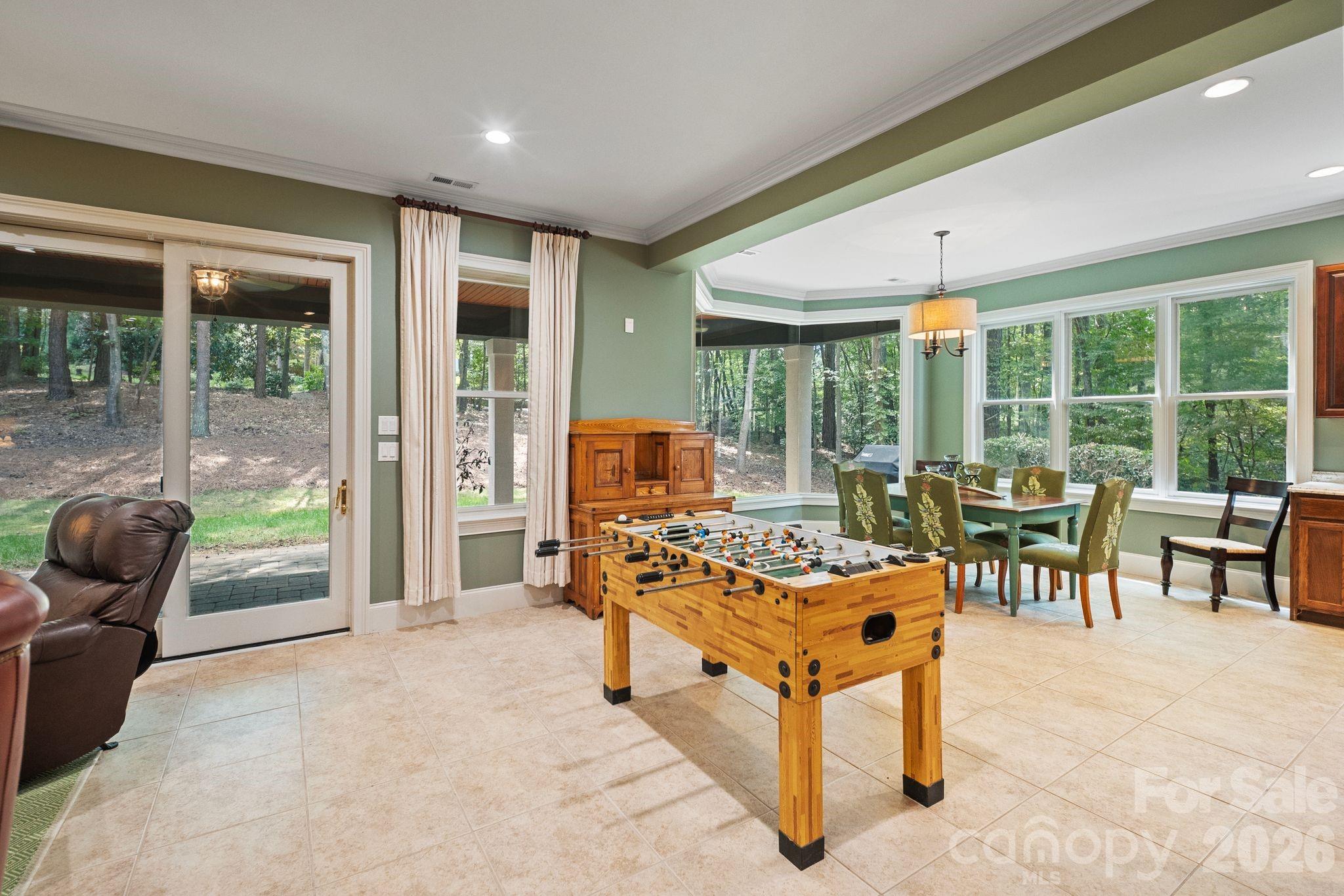 8915 Warwicke Lane Sherrills Ford NC 28673