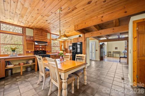 63 Chestnut Forest Road Fairview NC 28730