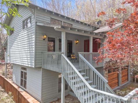 63 Chestnut Forest Road Fairview NC 28730