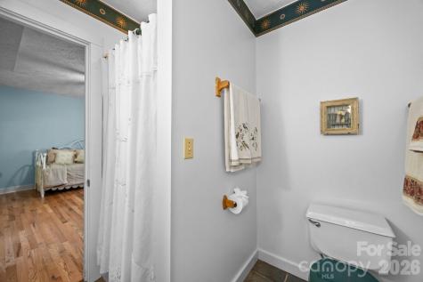 63 Chestnut Forest Road Fairview NC 28730